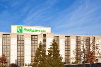 Holiday Inn & Suites Cincinnati-Eastgate