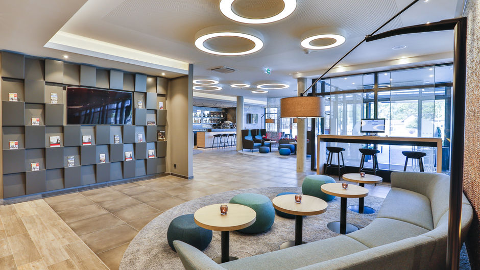 Holiday Inn Express Karlsruhe-City Park Lobby
