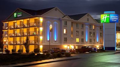 Holiday Inn Express & Suites