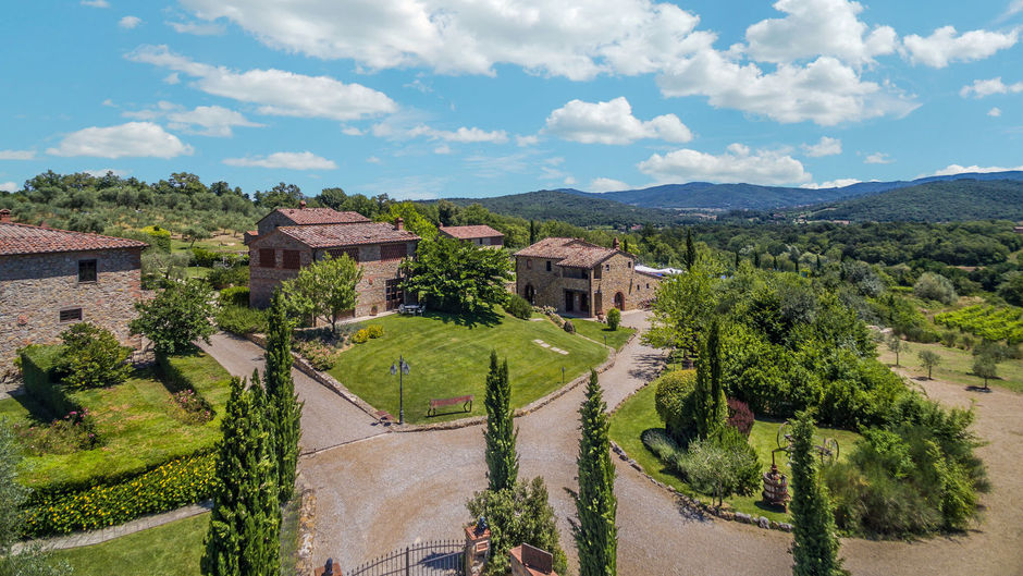 Poggio Cennina Exterior