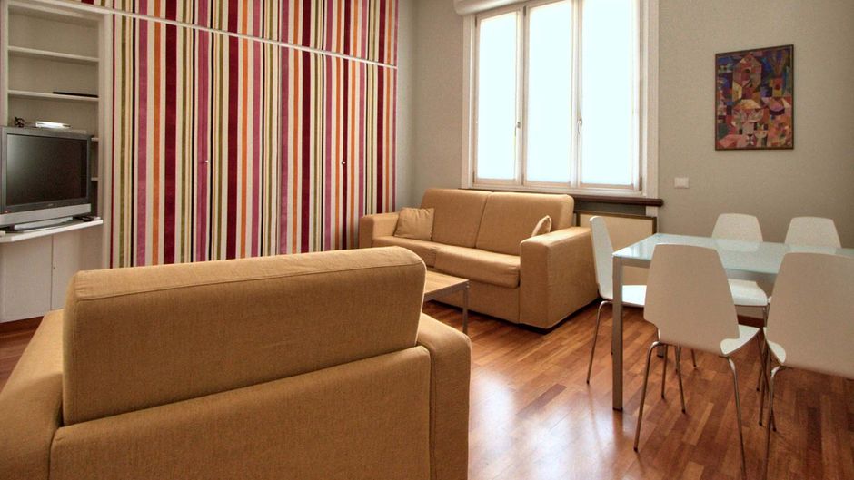 Milan Apartment Rental Room