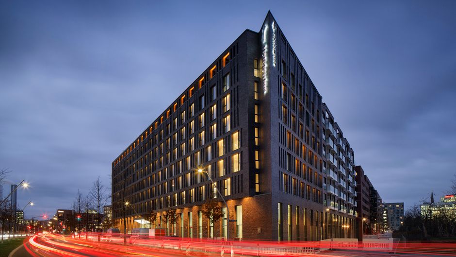 Holiday Inn HafenCity Exterior
