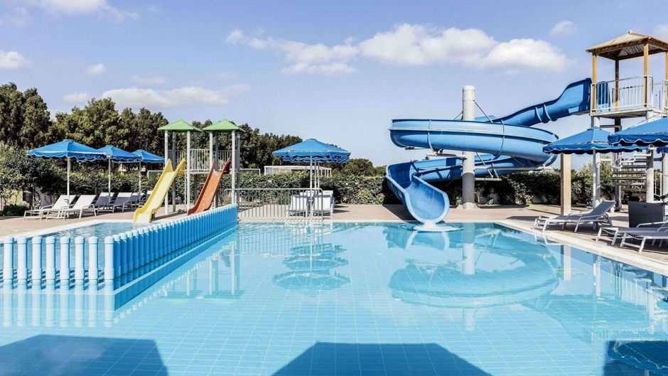 Ramira Beach Hotel Recreation