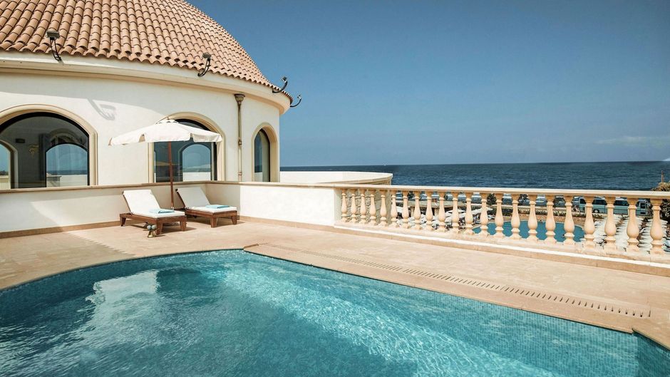 Laguna Resort & Spa Room