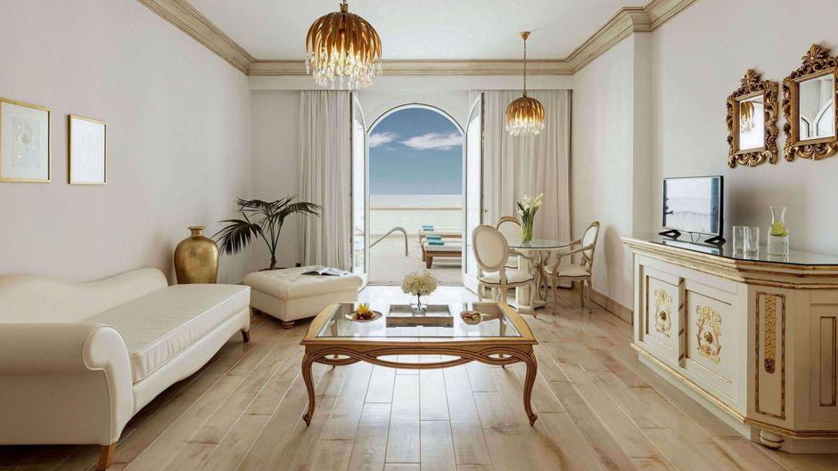 Laguna Resort & Spa Room