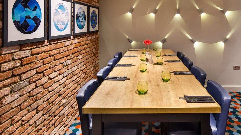 Holiday Inn London Heathrow Restaurant