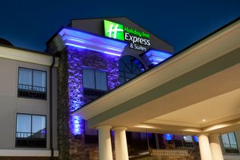 Holiday Inn Express & Suites