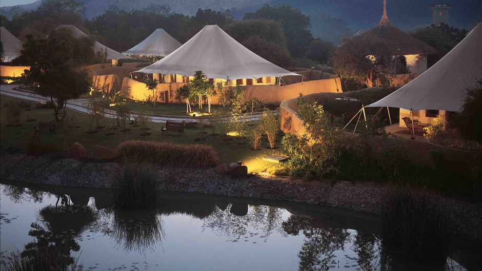 The Oberoi Vanyavilas Exterior