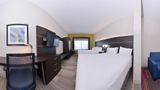 <b>Holiday Inn Express Room</b>. Virtual Tours powered by <a href="https://www.leonardoworldwide.com/" title="Leonardo Worldwide" target="_blank">Leonardo</a>.