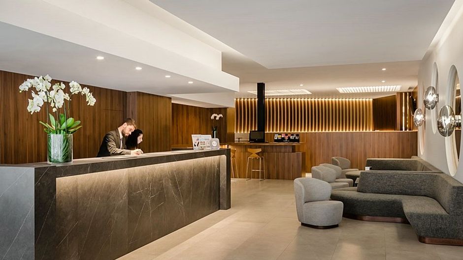Hotel Portus Cale Lobby