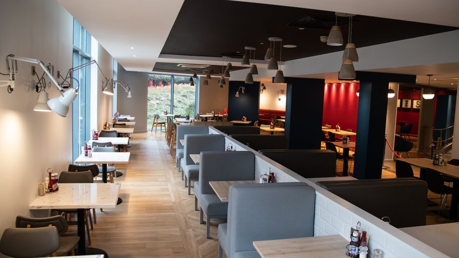 Holiday Inn Express London Stansted Arpt Restaurant