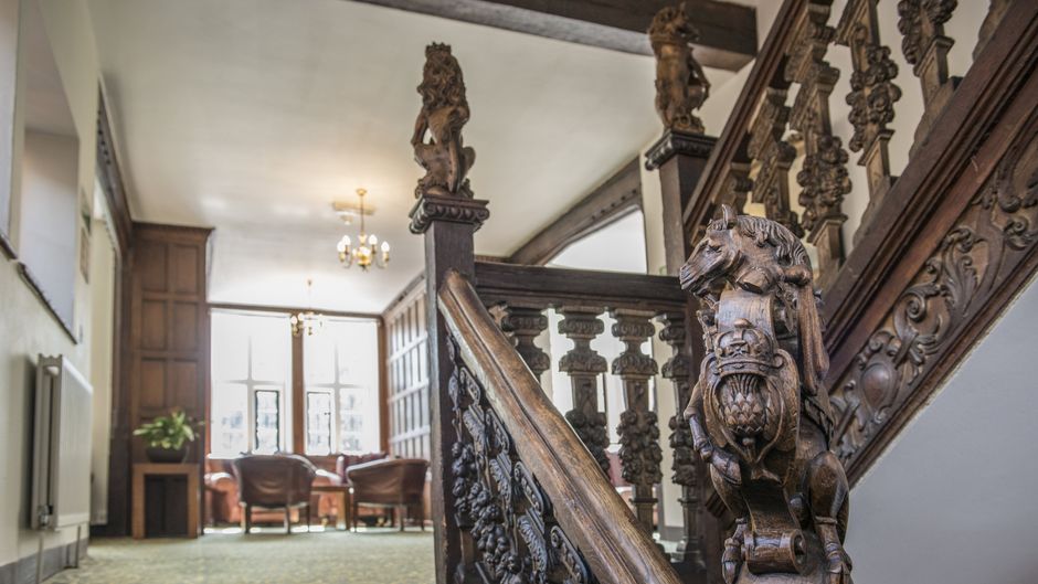 New Place Hotel Lobby