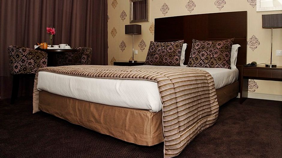 As Americas Hotel Room