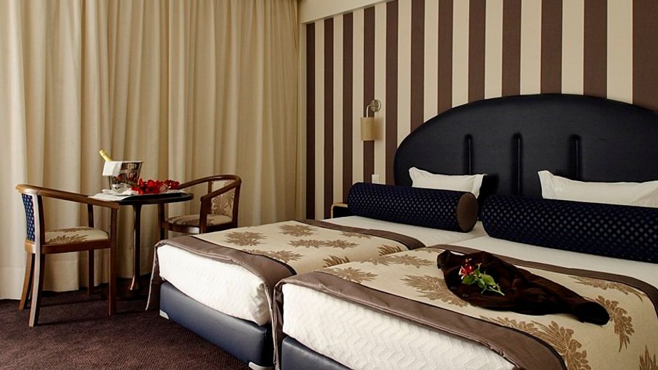 As Americas Hotel Room