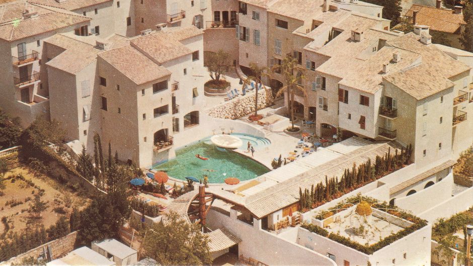Byblos Saint Tropez Other