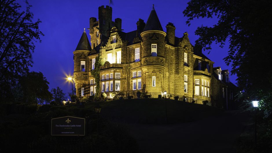 Sherbrooke Castle Hotel Exterior