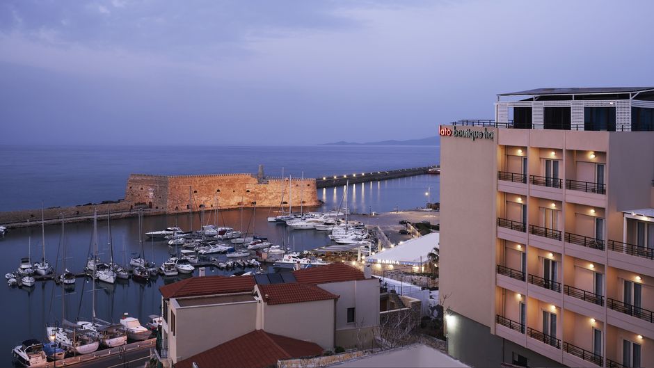 Lato Hotel Exterior
