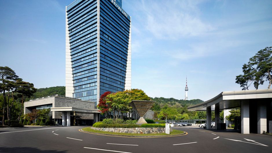 Banyan Tree Club & Spa Seoul Exterior