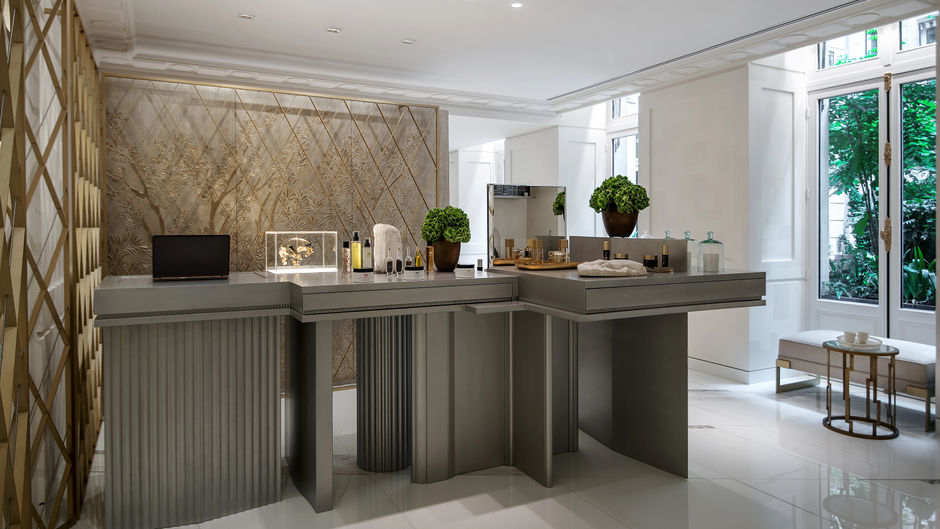 Hotel de Crillon, A Rosewood Hotel Spa