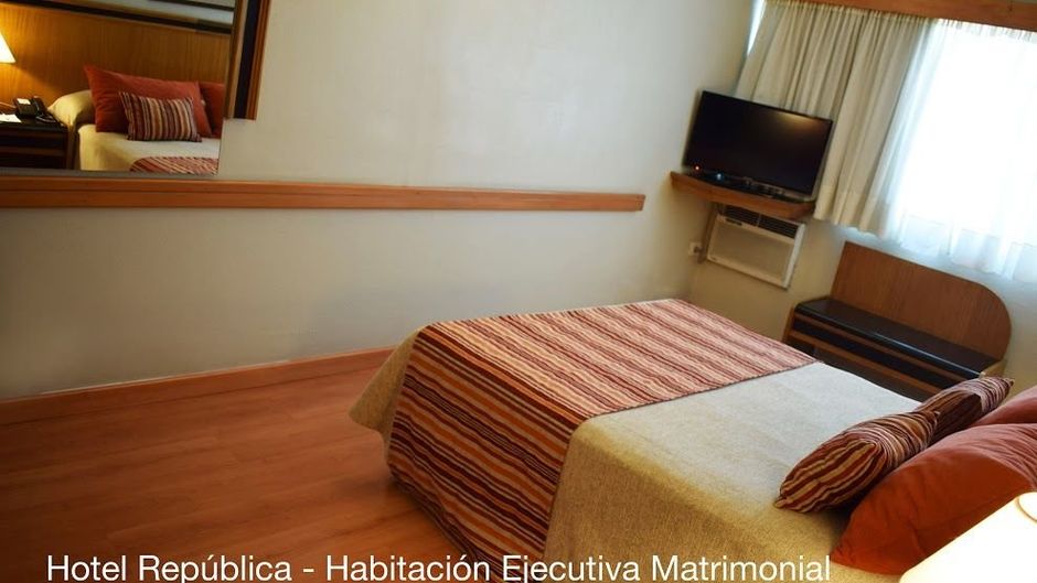 Republica Hotel Room