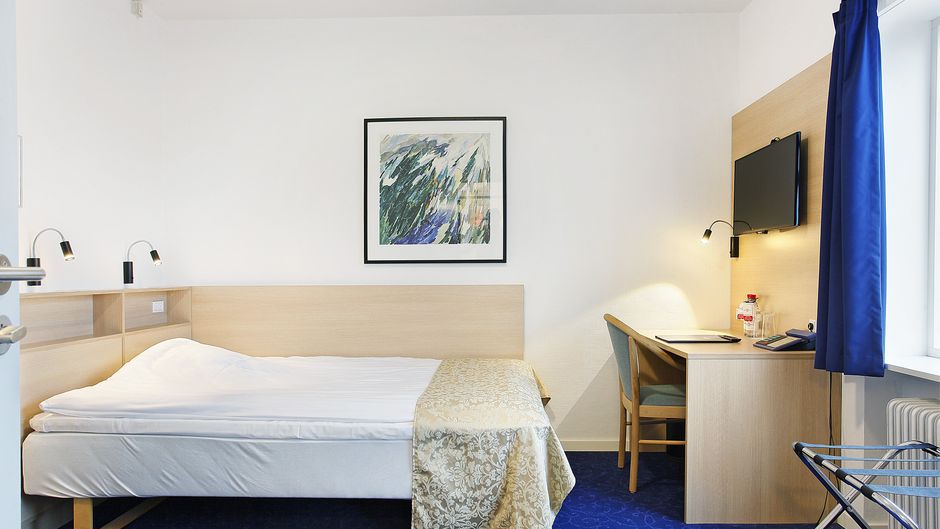 Herning City Hotel Room