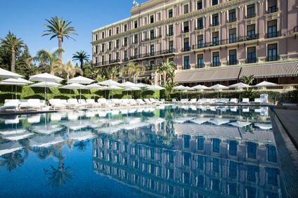Royal-Riviera Hotel