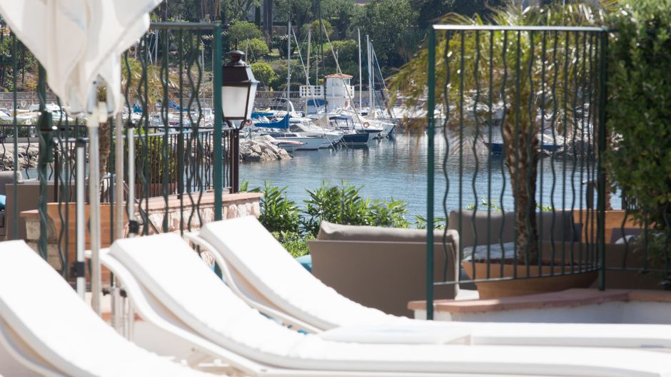 Royal-Riviera Hotel Pool