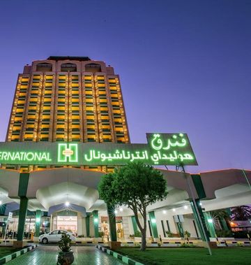 Hotel Holiday International