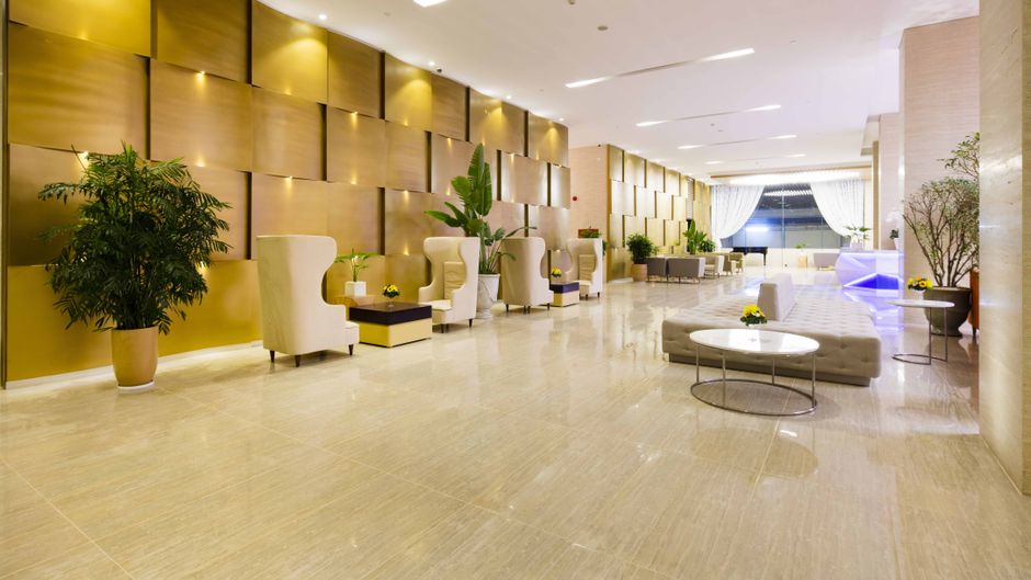 Diamond Bay Resort & Spa Lobby