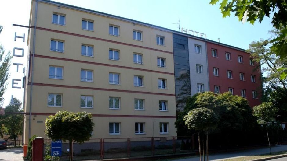 Hotel Malinowski Economy Exterior