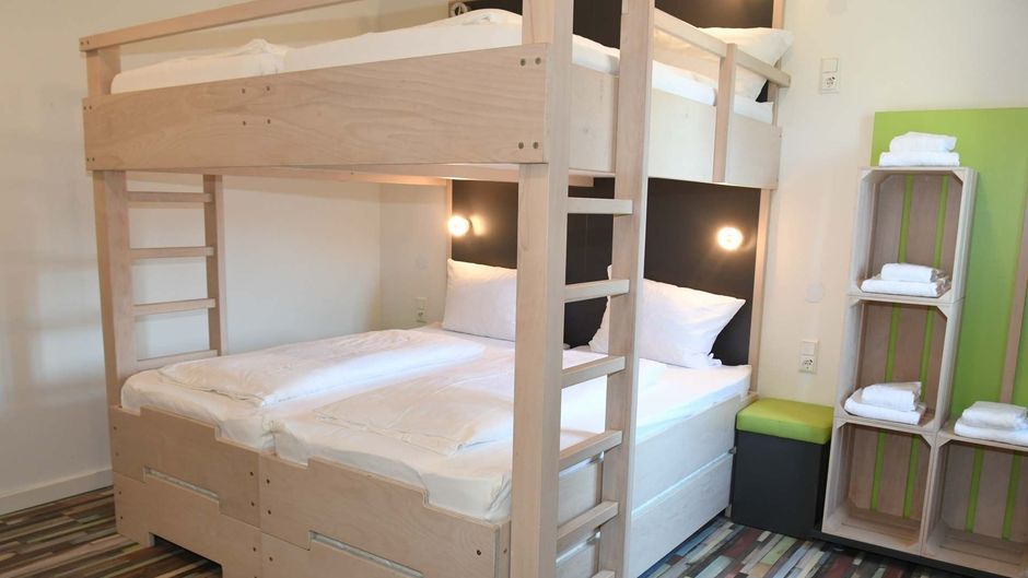 Hostel Art & Style Room