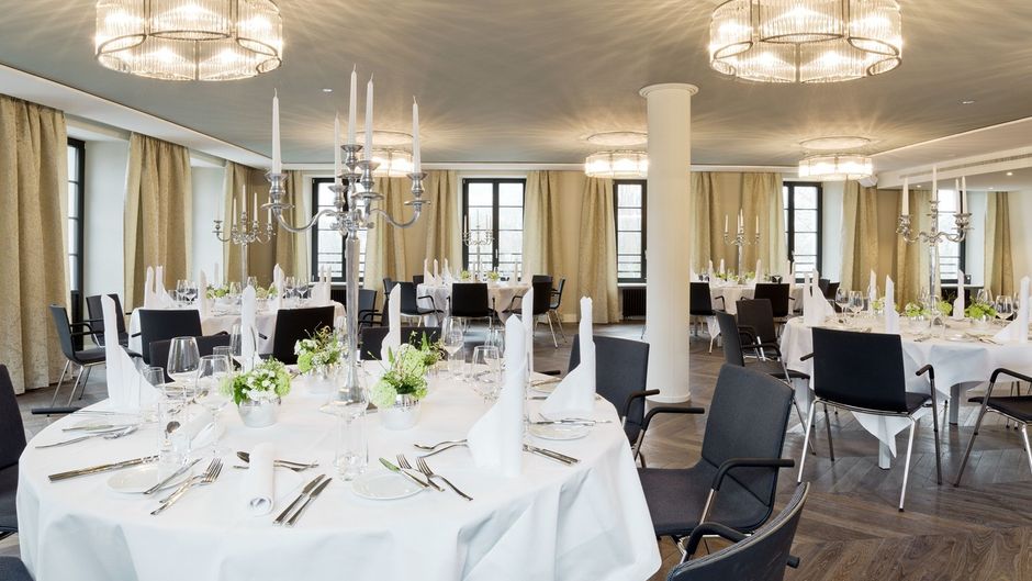 Hotel Kettenbruecke Ballroom