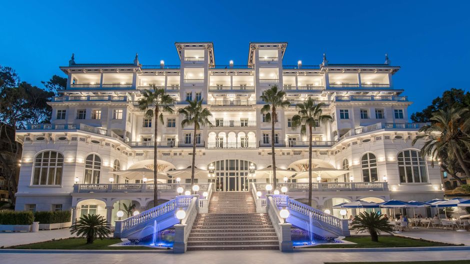 Gran Hotel Miramar Exterior