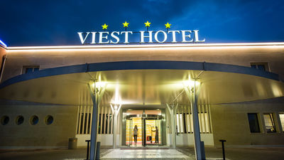 Viest Hotel