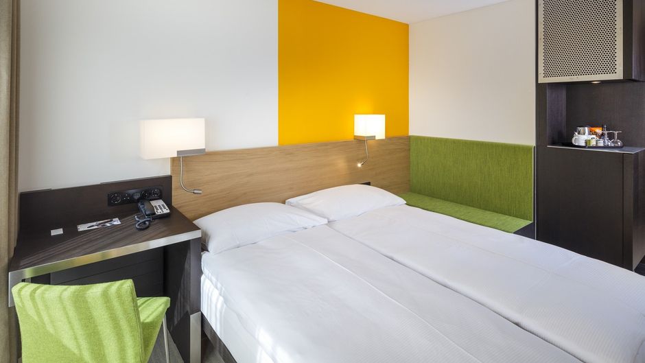 Hotel Zuri by Fassbind Room