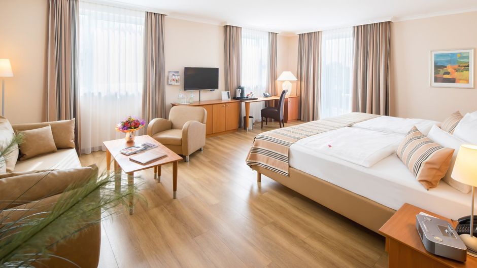 PhiLeRo Hotel Koeln Room
