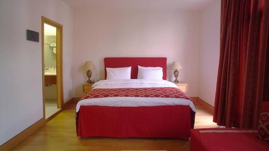 Le Palace Art Hotel Room
