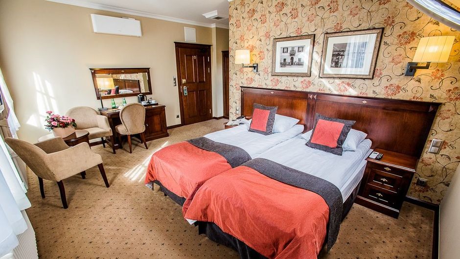Hotel Zamek Topacz near Wroclaw Room