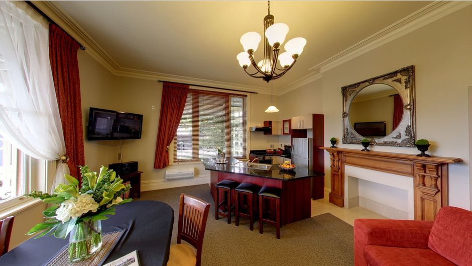 Merivale Manor Room