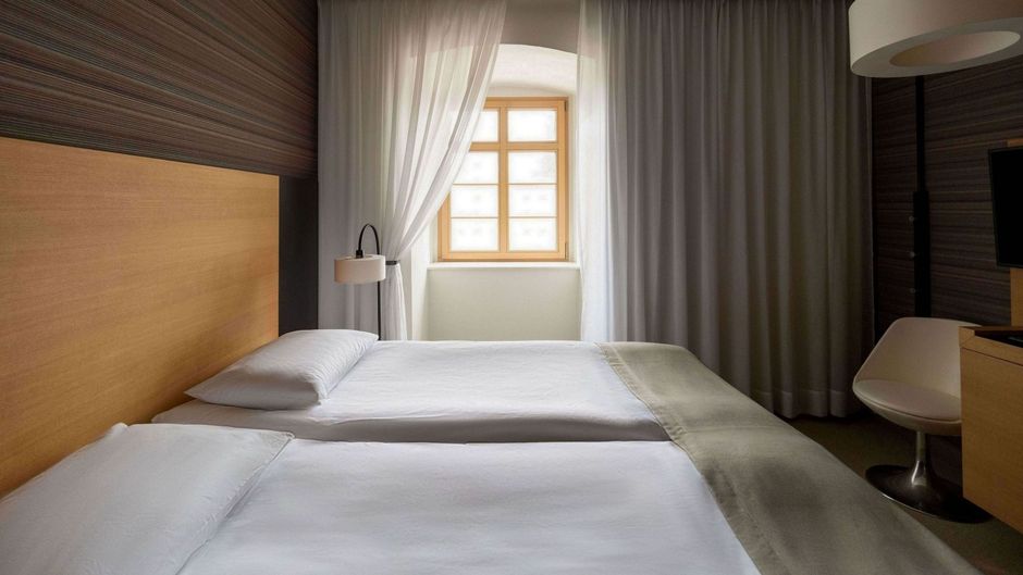Hotel Bulwar Room
