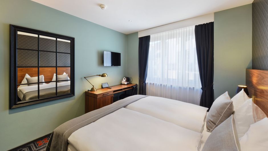 Hotel City Room