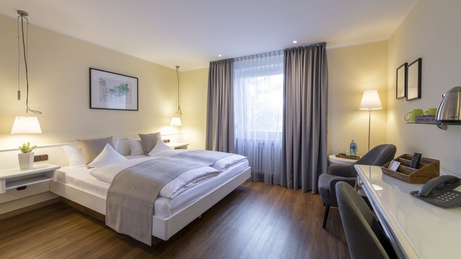 Hotel Deutscher Hof Room