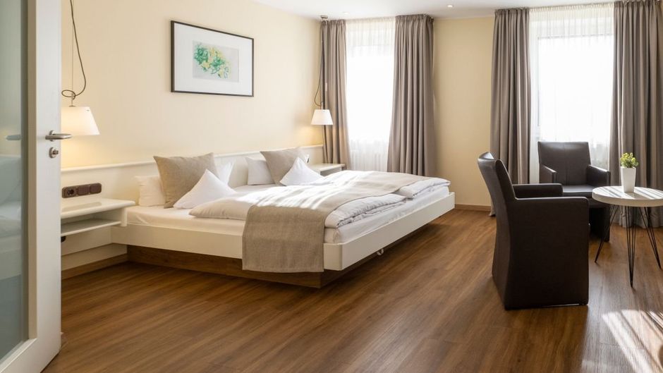 Hotel Deutscher Hof Room
