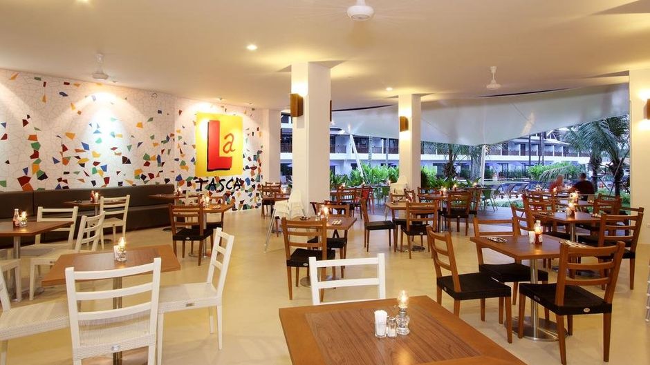 Sunwing Resort Kamala Restaurant
