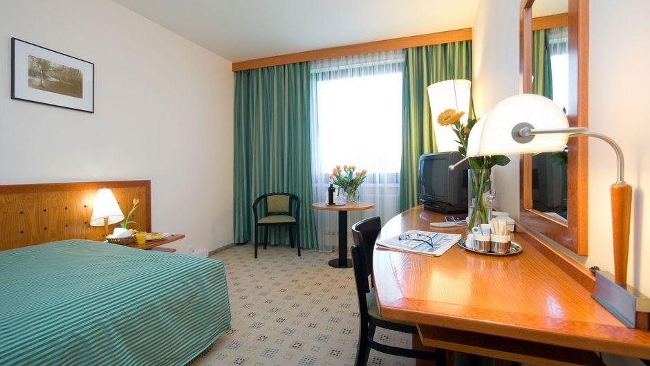 Hotel Expo Room