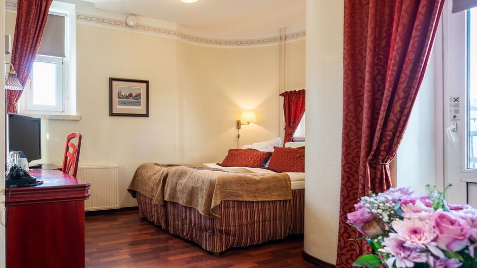 Hotel Astor Room