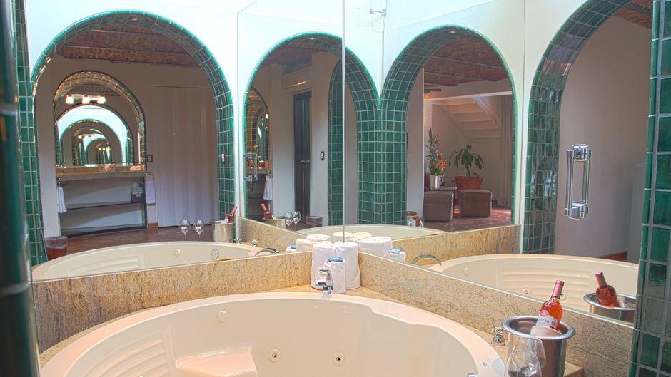 Quinta Don Jose Boutique Hotel Room