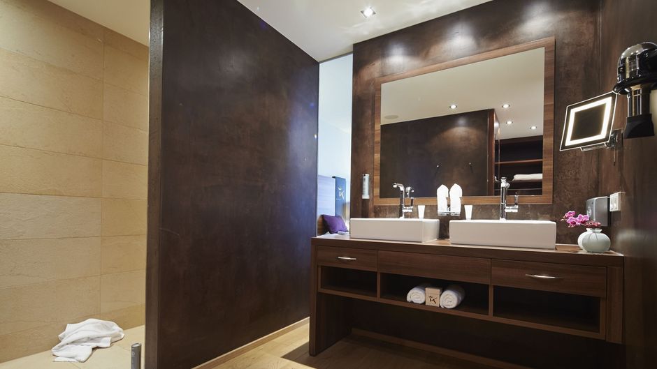 Alpine Lifestyle Das Kronthaler Hotel Room