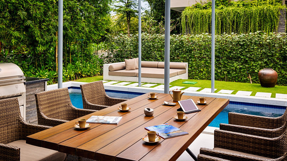 Naman Retreat & Residences Pool