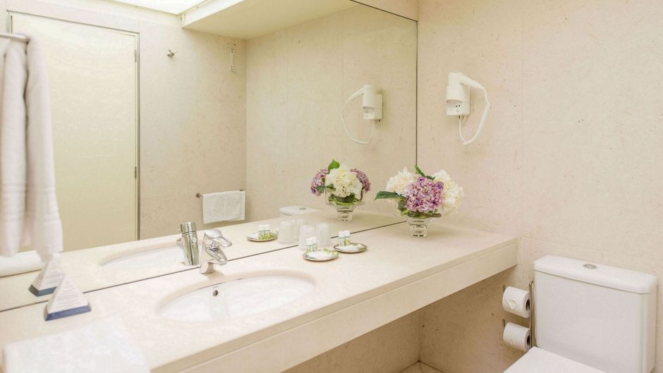 Villa Garden Braga Room